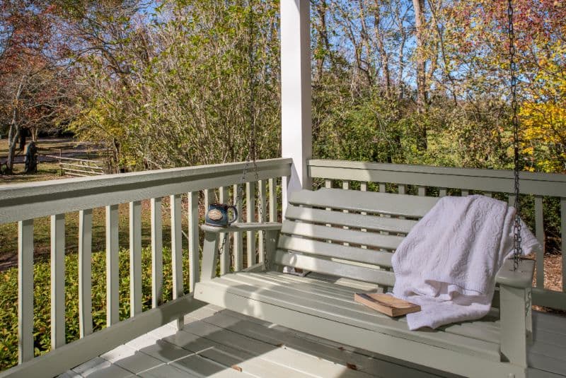 Sweet Surrender Cottage porch swing