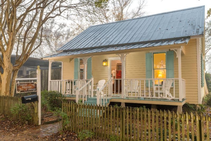 Prairie Haven Cottage exterior