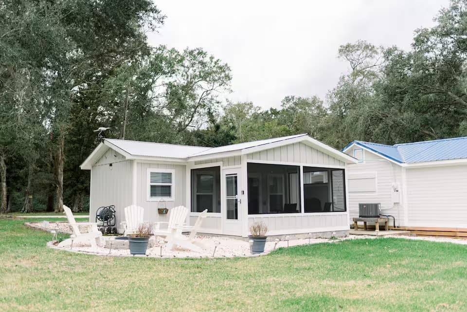 Anchors Away Studio Style Cabana - Cottage