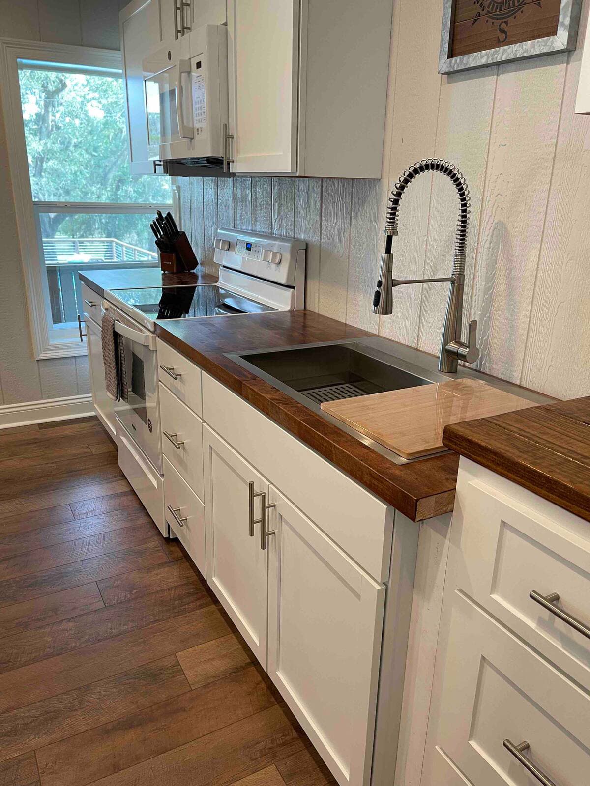 Mermentau_Penthouse_Kitchen4