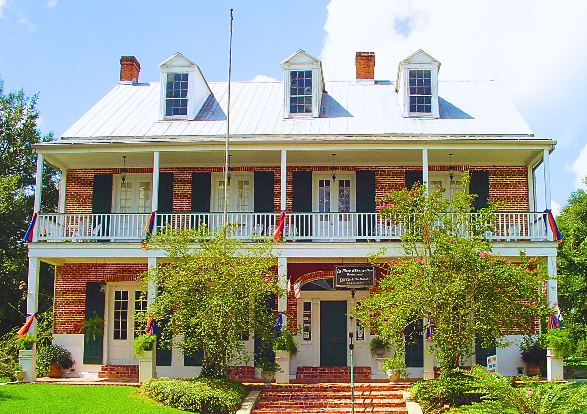 Old Castillo Outside
