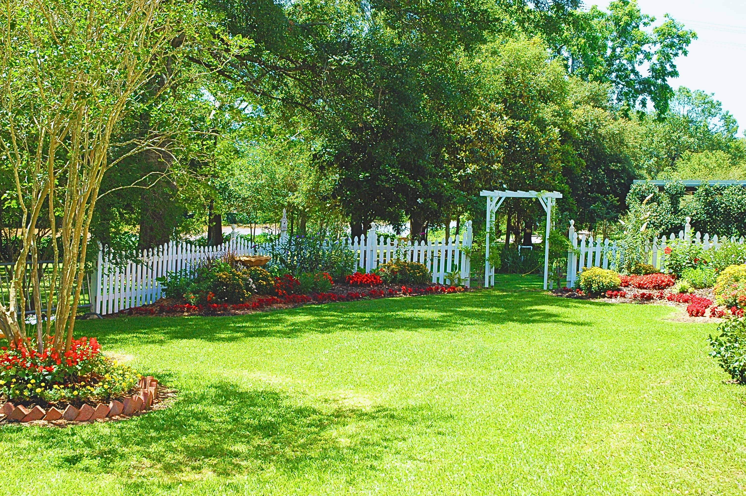 Old Castillo Landscape and Garden